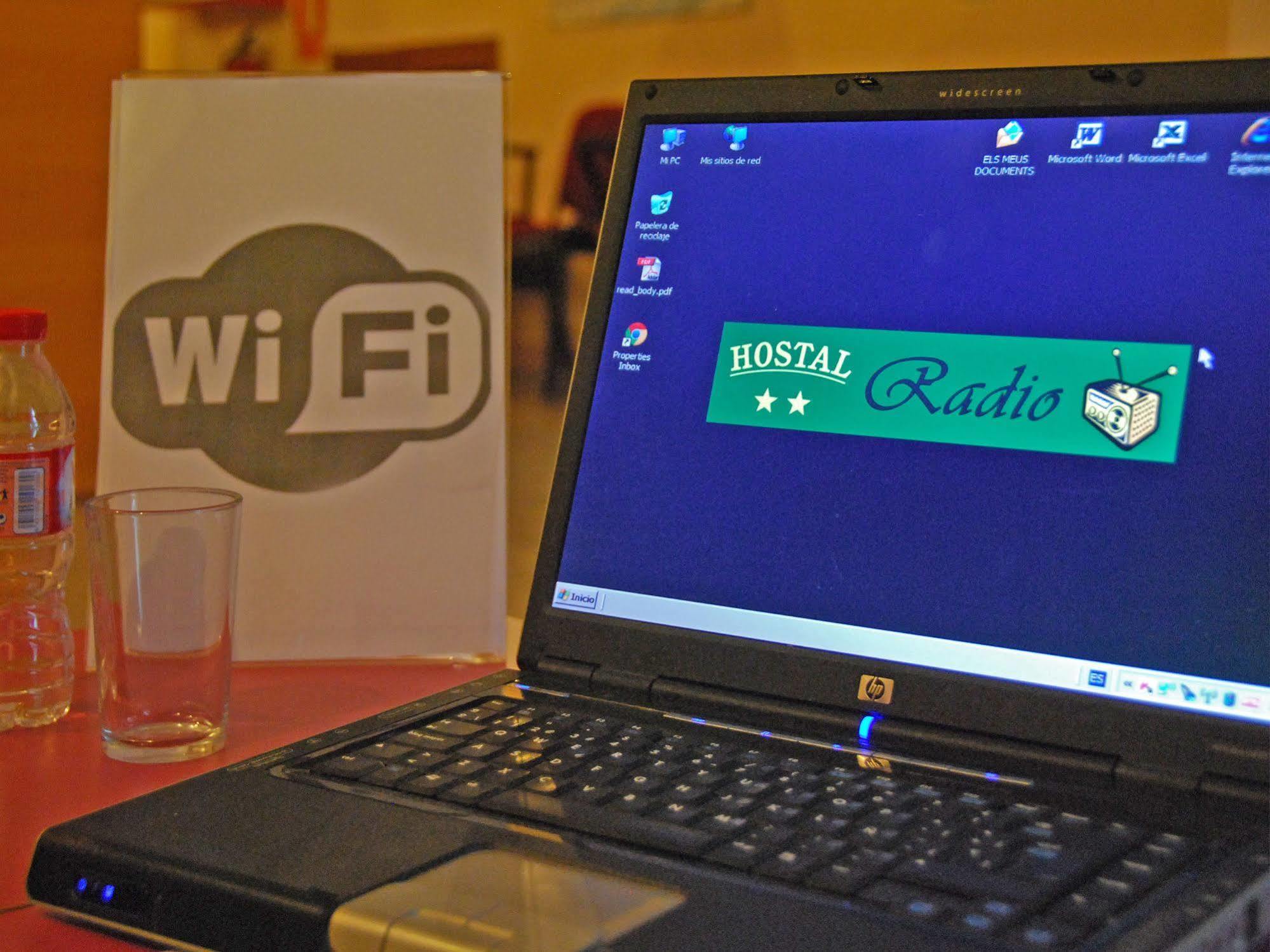 Hostal Radio ברצלונה מראה חיצוני תמונה